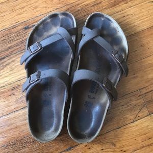 Mayari size 38 Birkenstock’s